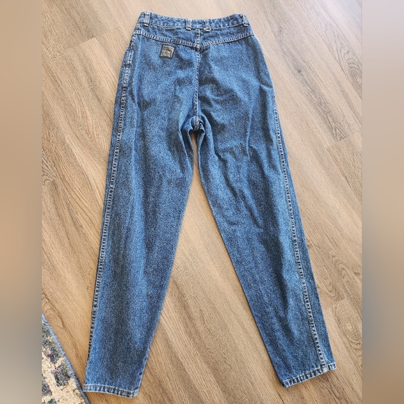 Vintage Syncs By UNIONBAY Denim Pleated front Mom Jeans High Waist - Picture 2 of 14